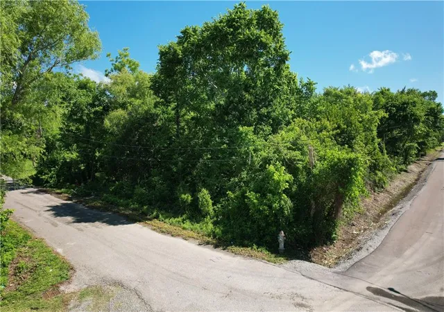 1st image of Lots 26 27 28 29 30 Sq 59 South New Orleans St, Harvey, LA 70058 | MLS# 2569452