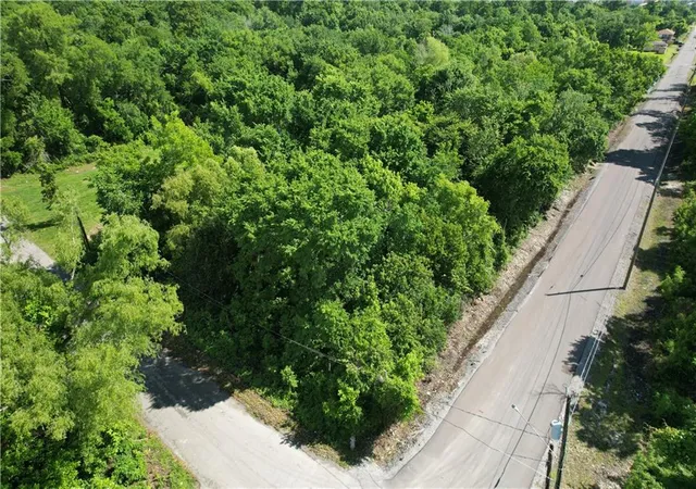 Photo 4 of Land for sale at Lots 26 27 28 29 30 Sq 59 S New Orleans St, Harvey, LA 70058 | MLS# 2569452 | Listing updated on 2026-08-03