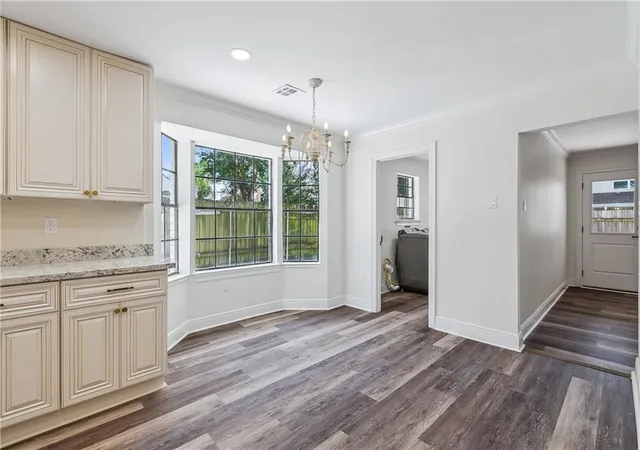 Photo 4 of Single family home for sale at 4233 Bordeaux Dr, Kenner, LA 70065 | MLS# 2569745 | Listing updated on 2026-10-01