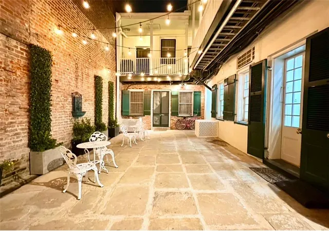 2nd image of 818 Bourbon St, New Orleans, LA 70116