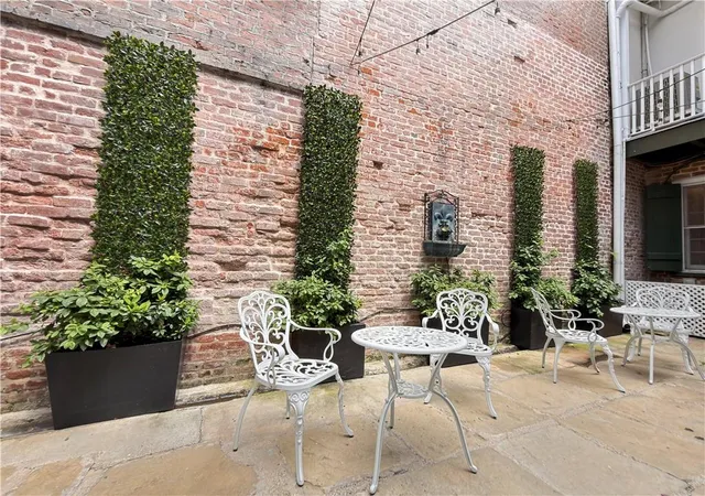 3rd image of 818 Bourbon St #1B, New Orleans, LA 70116 | MLS# 2569644