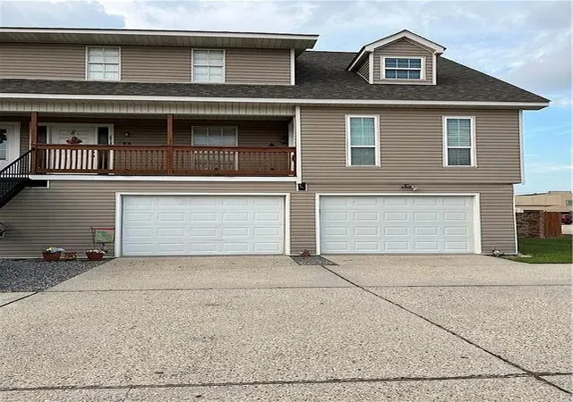 1st image of 2912 Jean Lafitte Pkwy #101, Chalmette, LA 70043 | MLS# 2569559