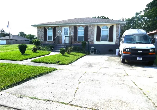 2nd image of 153 Clemson Dr, Kenner, LA 70065 | MLS# 2558761