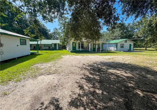 2nd image of 1011 Wilkinson St, Mandeville, LA 70448 | MLS# 2569651