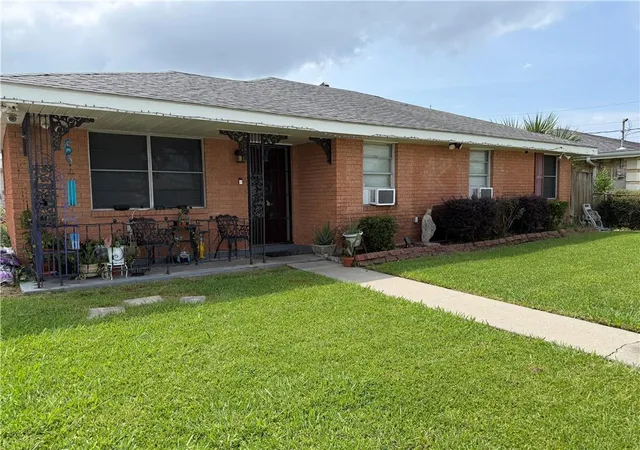 Photo 4 of Single family home for sale at 5000 Schindler Dr, New Orleans, LA 70127 | MLS# 2569331 | Listing updated on 2026-07-31