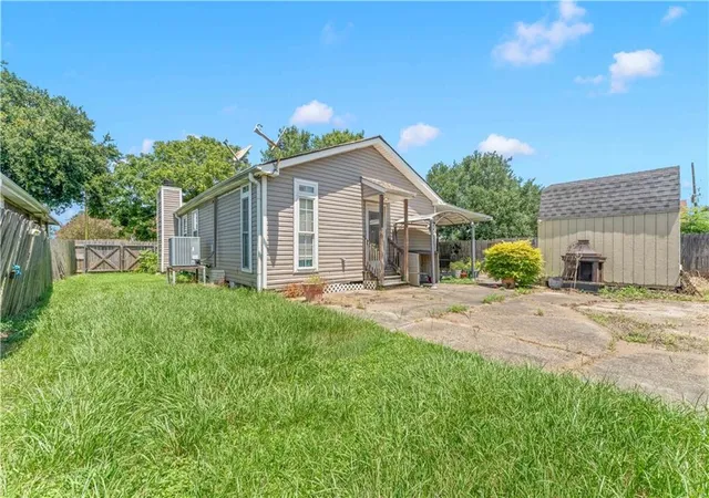 21st image of 73 E Claiborne Sq, Chalmette, LA 70043 | MLS# 2561430