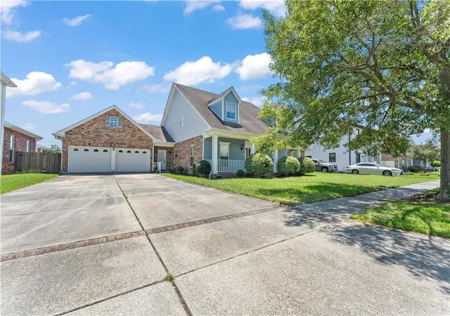 2nd image of 3825 Corinne Ave, Chalmette, LA 70043 | MLS# 2566913