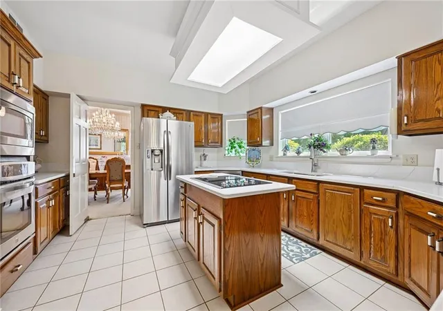 4th image of 525 N Laura Dr, Mandeville, LA 70448 | MLS# 2569850