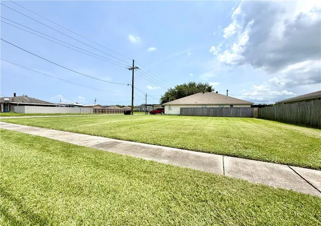2nd image of 3729 Lena Dr, Chalmette, LA 70043 | MLS# 2569885