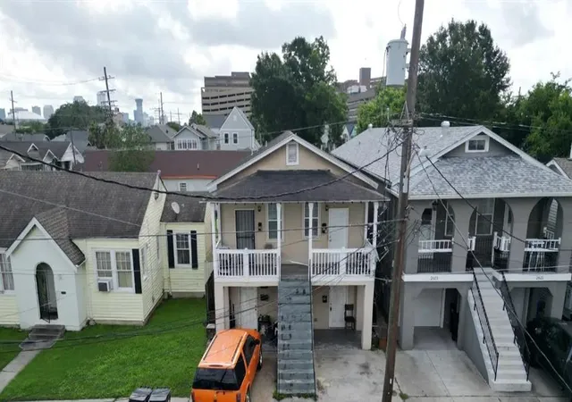 Photo 1 of Multi family home for sale at 2625 Robert St, New Orleans, LA 70115 | MLS# 2570052 | Listing updated on 2026-07-29