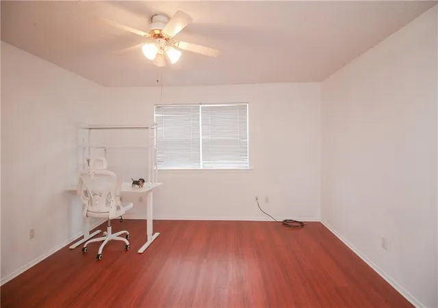2nd image of 2117 Giuffrias Ave, Metairie, LA 70001
