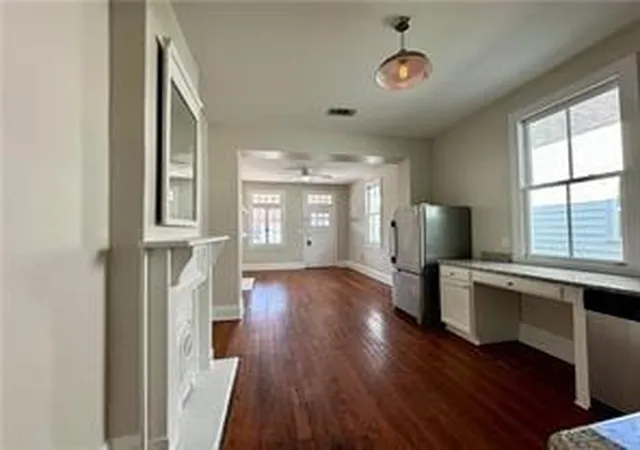 Listing Photo 4 - Condo for sale in building located at 432 S 34 Hennessey St, New Orleans, LA 70119