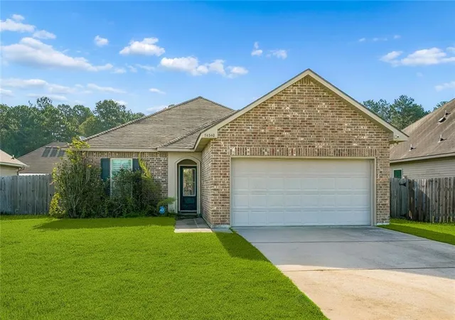 Photo 2 of Sale Pending at 74340 Theta Ave, Covington, LA 70435 | MLS# 2569422 | Listing updated on 2026-08-27