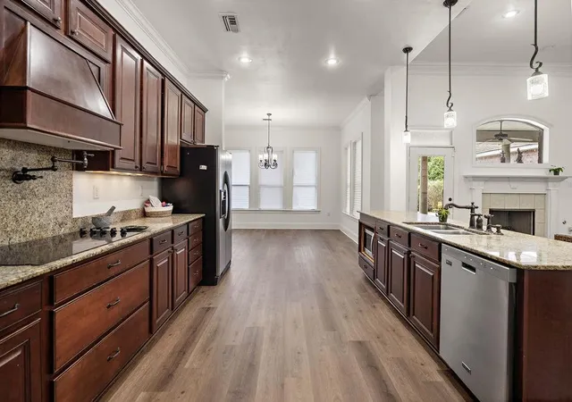 4th image of 1510 Labarre St, Mandeville, LA 70448 | MLS# 2570042