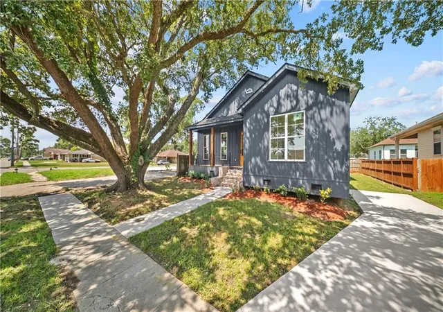 Photo 1 of Single family home for sale at 4810 Galahad Dr, New Orleans, LA 70127 | MLS# 2570116 | Listing updated on 2026-08-28