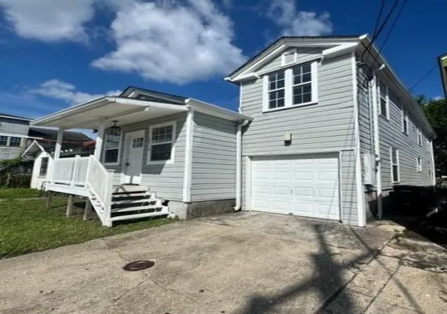 Photo 2 of Single family home for sale at 2918 College Ct, New Orleans, LA 70125 | MLS# 2570147 | Listing updated on 2026-08-27