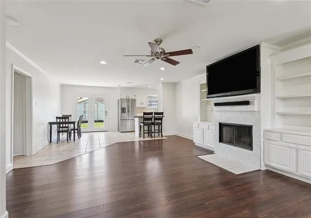 3rd image of 2137 Glouster Pl, Gretna, LA 70056 | MLS# 2567516
