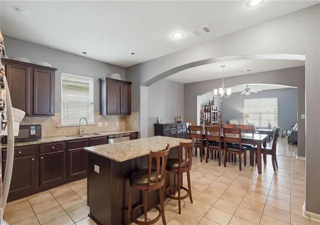 5th image of 1443 Gardenia Ln, Baton Rouge, LA 70820 | MLS# 2570058