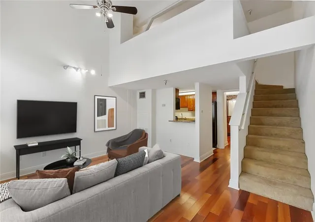 5th image of 700 Commerce St #311, New Orleans, LA 70130 | MLS# 2570191