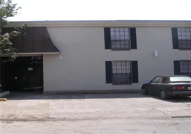 1st image of 7522 Benjamin St #204, New Orleans, LA 70118 | MLS# 2570155