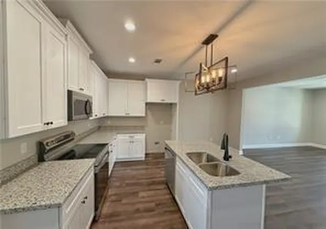 3rd image of 42673 Hinson Rd #B, Hammond, LA 70403 | MLS# 2570196