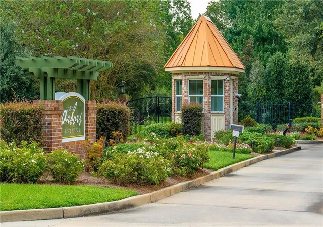 Land for sale at 38 Arbor Ln, New Orleans, LA 70131 | MLS# 2570069