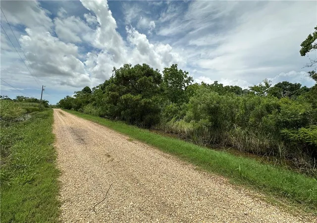 2nd image of Lot 4 Avery Dr, Slidell, LA 70461 | MLS# 2570032