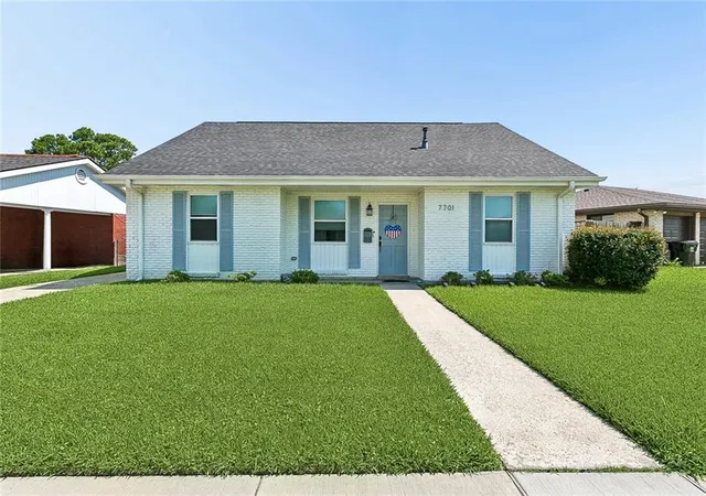 1st image of 7701 Wilson St, Harahan, LA 70123 | MLS# 2567759