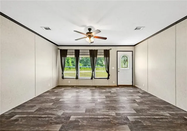 2nd image of 28131 Pea Gravel Rd, Franklinton, LA 70438 | MLS# 2570278