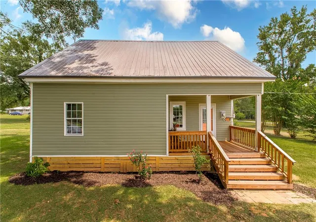 1st image of 805 Martin Luther King Dr, Franklinton, LA 70438 | MLS# 2570252