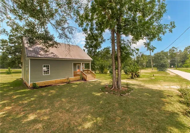 21st image of 805 Martin Luther King Dr, Franklinton, LA 70438 | MLS# 2570252
