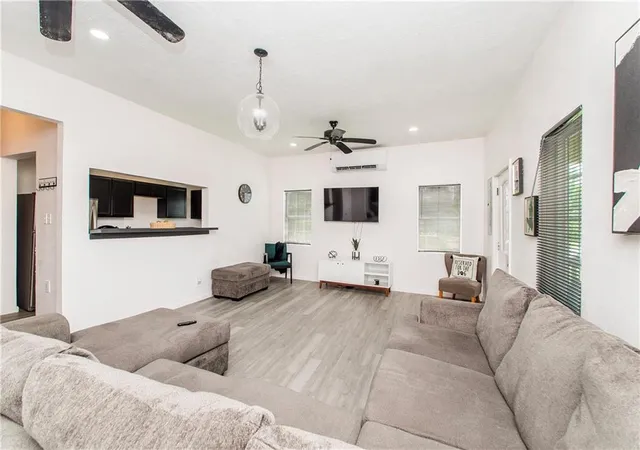 5th image of 805 Martin Luther King Dr, Franklinton, LA 70438 | MLS# 2570252