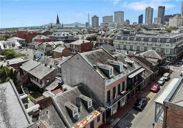 3rd image of 818 Bourbon St #1A, New Orleans, LA 70116 | MLS# 2570295
