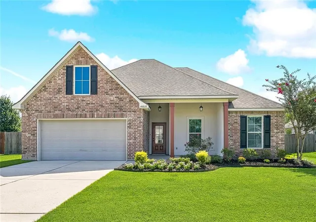 1st image of 40032 Cottonwood Blvd, Ponchatoula, LA 70454 | MLS# 2569615
