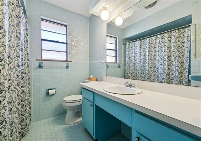 Photo 4 of Single family home for sale at 4209 Caldwell St, Metairie, LA 70001 | MLS# 2570394 | Listing updated on 2026-07-31