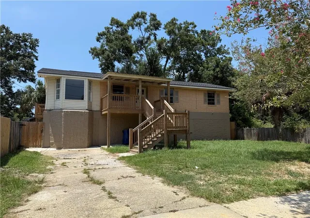 Photo 1 of Single family home for sale at 3623 Riviera Dr, Slidell, LA 70458 | MLS# 2570380 | Listing updated on 2026-09-01