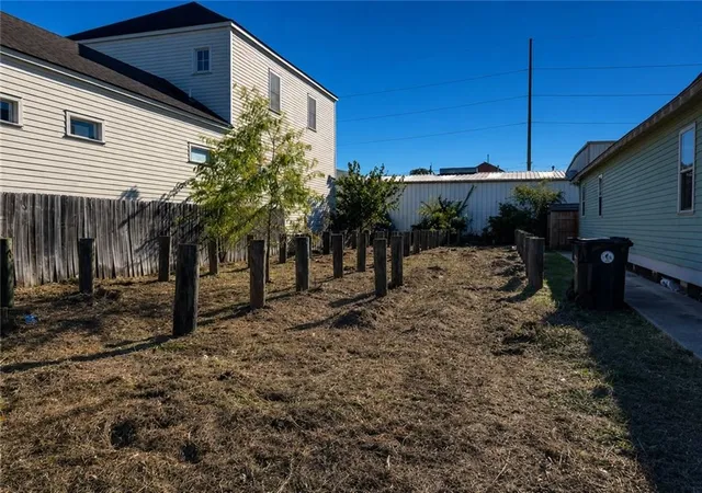 Photo 2 of Land for sale at 530 S Telemachus St, New Orleans, LA 70119 | MLS# 2570432 | Listing updated on 2026-07-31