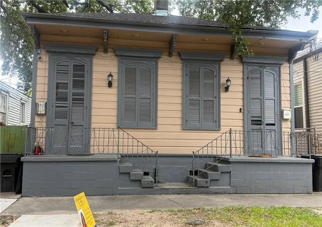 Photo 1 of Multi family home for sale at 2504 Bienville St, New Orleans, LA 70119 | MLS# 2570403 | Listing updated on 2026-08-01