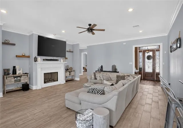 4th image of 833 Jefferson Heights Ave, Jefferson, LA 70121 | MLS# 2570062