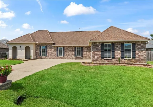 30th image of 869 Capistrano Ct, Covington, LA 70433 | MLS# 2569203