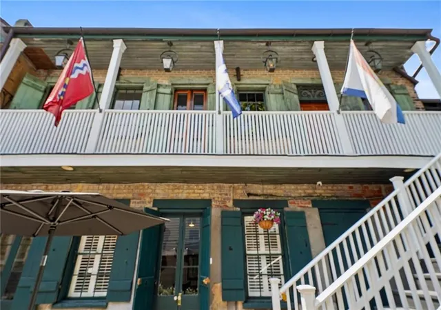 4th image of 1019 Royal St, New Orleans, LA 70116