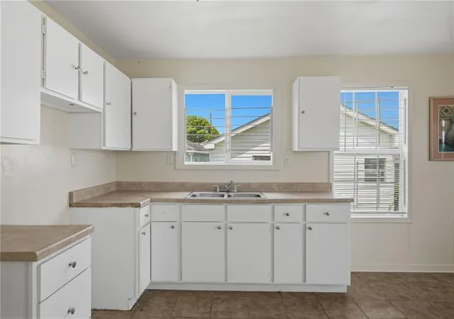 Photo 3 of Single family home for sale at 1856 Carnot St, New Orleans, LA 70122 | MLS# 2569793 | Listing updated on 2026-08-29