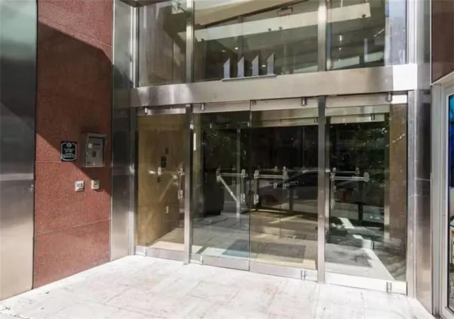 2nd image of 1111 Tulane Ave, New Orleans, LA 70112