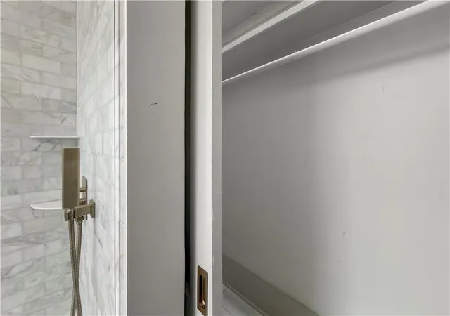 Photo 4 of Sale Pending at 818 Bourbon St #2B, New Orleans, LA 70116 | MLS# 2570548 | Listing updated on 2026-08-28