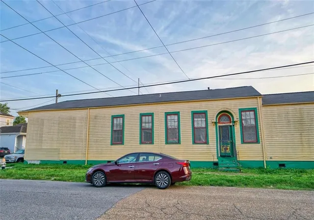 Photo 2 of Single family home for sale at 1481 N Prieur St, New Orleans, LA 70116 | MLS# 2570617 | Listing updated on 2026-08-03