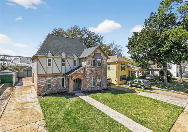 3rd image of 146 Jefferson Heights Ave, Jefferson, LA 70121 | MLS# 2569784