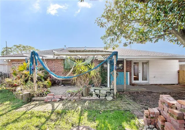 10th image of 2104 Lena Dr, Chalmette, LA 70043 | MLS# 2570640