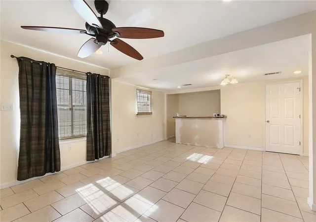 2nd image of 2104 Lena Dr, Chalmette, LA 70043 | MLS# 2570640