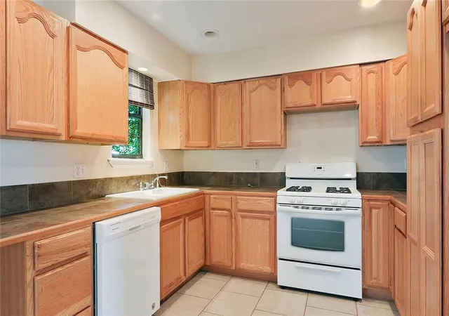 5th image of 2104 Lena Dr, Chalmette, LA 70043 | MLS# 2570640