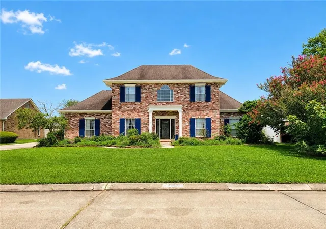1st image of 3621 Lake Aspen Dr W, Gretna, LA 70056 | MLS# 2570526
